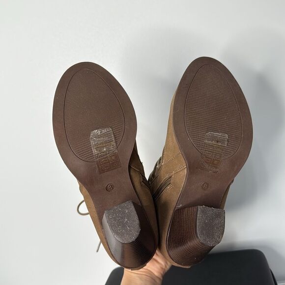 Pierre Dumas Tan Lace-Up Ankle Booties Size 8 - Picture 5 of 6